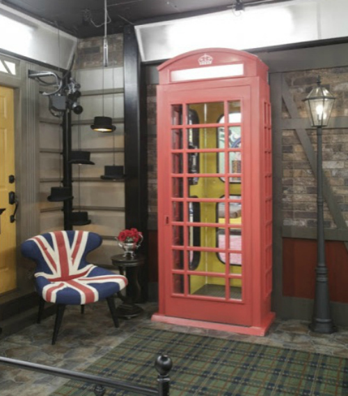 Big Brother 18 Spoilers: Two Phone Booths a New Game Play Twist - Seven Theories on What They Mean!