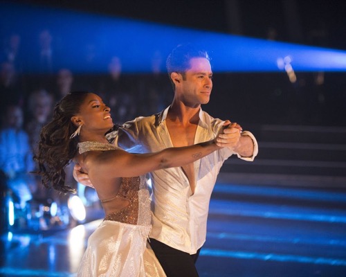 Simone Biles Dancing With The Stars Cha Cha Video Season 24