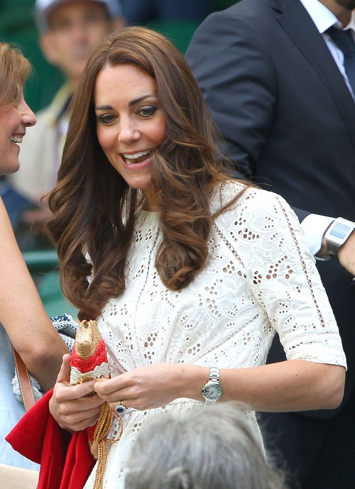 Kate Middleton Wimbledon Photos - Pregnant or Plastic Surgery - Face ...