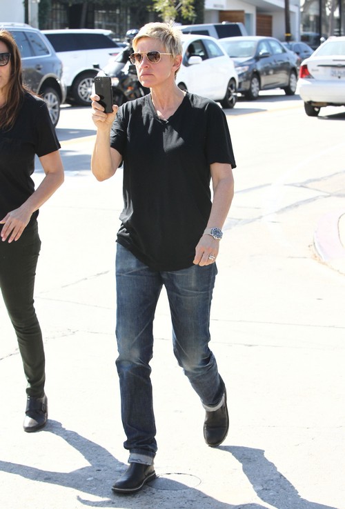 Ellen DeGeneres Lunches With A Friend | Celeb Dirty Laundry