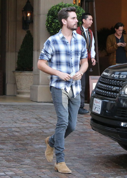 Scott disick wearing chelsea on sale boots