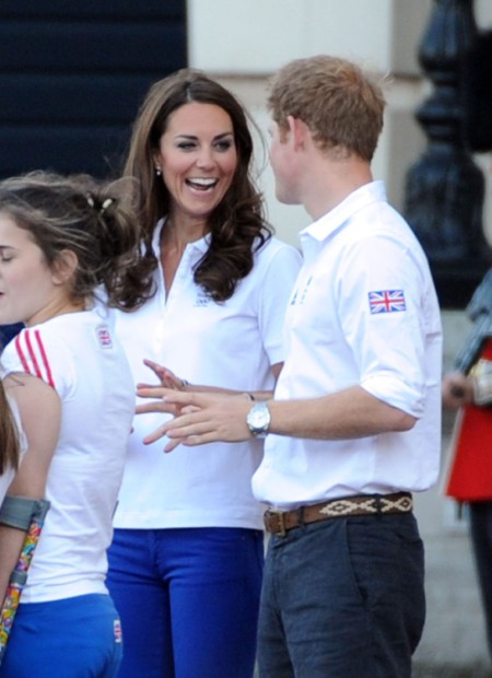 Kate Middleton And Prince Harry Flirt As They Welcome Olympic Torch (Photos) 0727