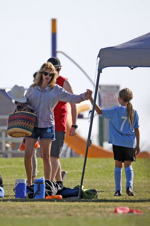 Julia Roberts Comforts Daughter At Soccer Game In Malibu