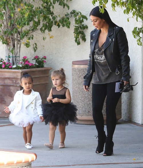 Kim & Kourtney Kardashian Take Their Daughters To The Mall | Celeb ...