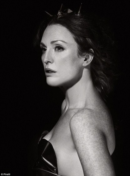 Julianne Moore Is Fabulous At 50 Posing For New Pirelli Calendar