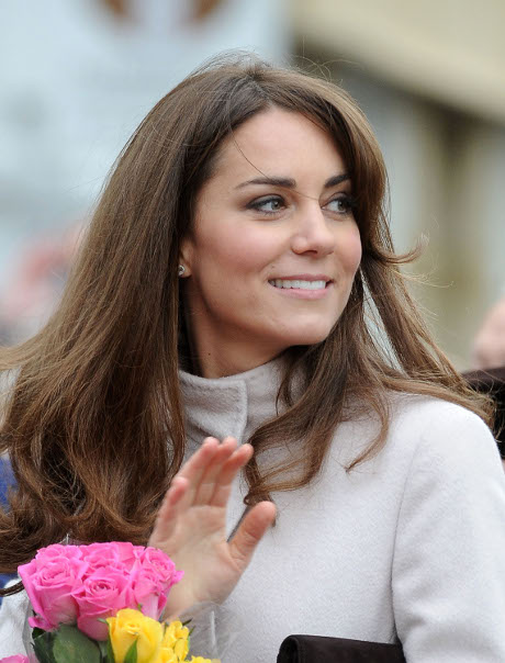 Kate Middleton Pregnant and Ready to Smash Some Tennis Balls at ...