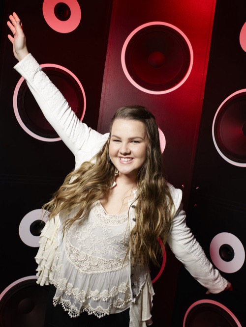 WATCH Shelby Brown Perform "Even God Must Get the Blues" on The Voice Top 9 Semifinals Video 12/7/15