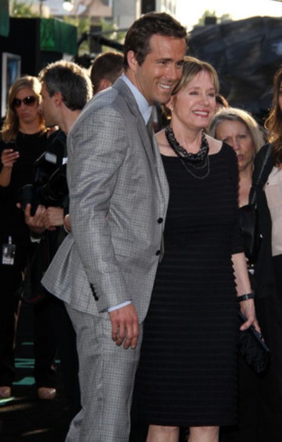 Ryan Reynolds' Mom Hates Blake Lively 0518