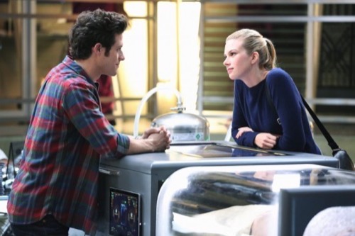 Stitchers Recap 6/2/15 Season 1 Episode 1 Premiere "A Stitch in Time"