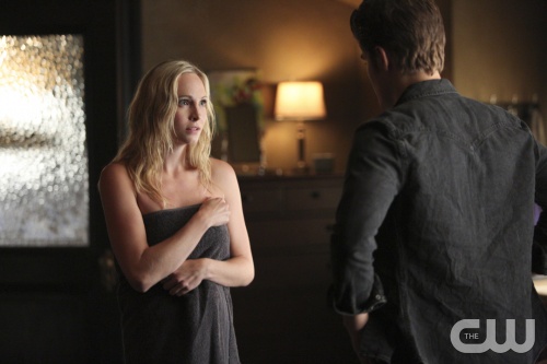 Vampire Diaries Spoilers Photos Synopsis Season 6 Episode 5: Sneak Peek Video - "The World Has Turned and Left Me Here"