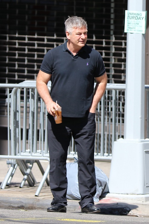 Alec Baldwin and Hilaria Baldwin Look Strained During Their Walk