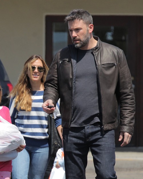 Jennifer Garner and Ben Affleck Divorce Off: Jen Forgives Cheating With Nanny Christina Ouzounian - Back Together?