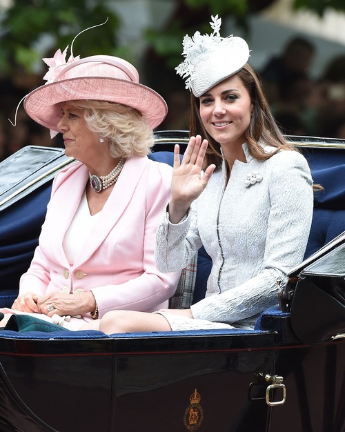 Kate Middleton Snubs Queen Elizabeth At Christmas, Camilla Parker-Bowles to Blame?