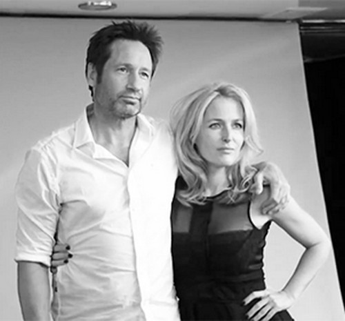 X-Files Gillian Anderson and David Duchovny Dating Now That Tea Leoni ...