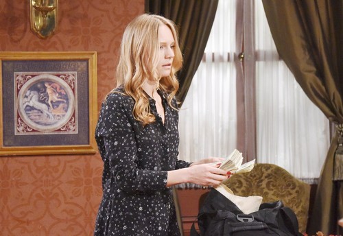 Days of Our Lives Spoilers: For The Next 2 Weeks - Anjelica’s Startling Visitor - Abigail Gets Sneaky – More Murder Clues