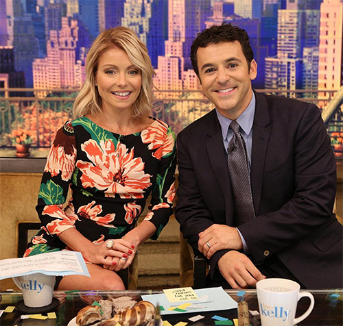 Kelly Ripa Blocks Fred Savage From Being ‘Live’ Co-Host, Wants Bigger And Better Celebrity Name Instead?