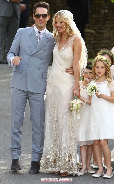 Kate Moss Wed Jamie Hince In A Lavish English Country Ceremony - Photos ...