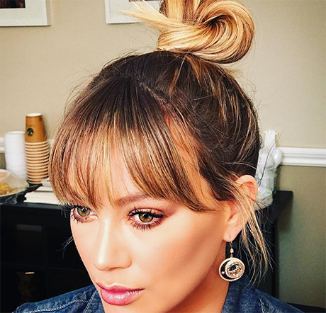 Hilary Duff And Mike Comrie Reunited: Couple Spotted With Son Luca During Family Outing, Attempt To Rekindle Relationship?