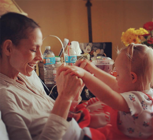 Joey Feek Gives Daughter Indiana One Last Kiss: Bids Husband Rory Feek Final Goodbye