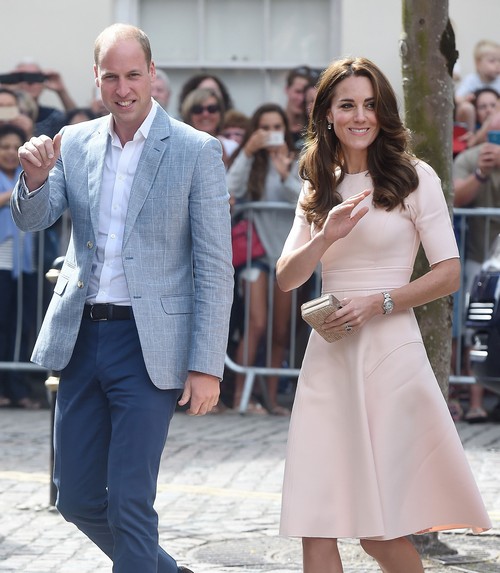 Kate Middleton Getting Pregnant in Cornwall: Prince William Scopes Out Inheritance, Couple Sleep In Haunted House