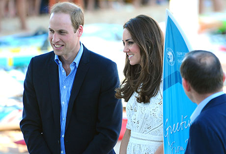 Kate Middleton Increasingly Saddened By Prince William's Balding Head - Suggests He Try On An Alpaca-Wool Toupee! (PHOTOS)