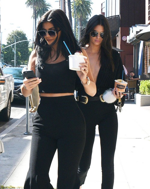 Kendall Jenner Getting Yogurt with Kylie June 20, 2015 – Star Style