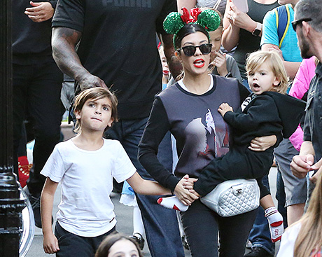 Kourtney Kardashian, Scott Disick Spotted With Sons In Disneyland: Kourtney Puts Scott On Probation, Rekindles Romance? (PHOTOS)