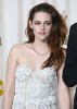 Gwyneth Paltrow, Kristen Stewart Most Hated In Hollywood In New List - Do We Agree? 0417