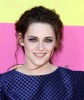 Kristen Stewart Forgiven By Robert Pattinson, Fans? Star Wins, Gets Slimed At Awards Show 0324