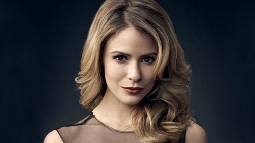 'The Bold and the Beautiful' Spoilers: Linsey Godfrey Hit By Car, Full Recovery Expected After Surgery - Caroline Off Show?