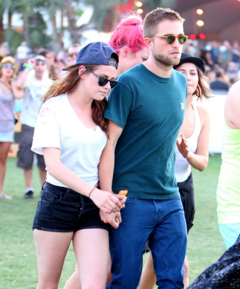 Robert Pattinson, FKA Twigs Caught Dancing On Video At Coachella: Fiancee Humiliates Rob Again?