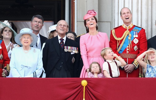 Kate Middleton and Queen Elizabeth Staff Crisis: British Monarchy In Turmoil