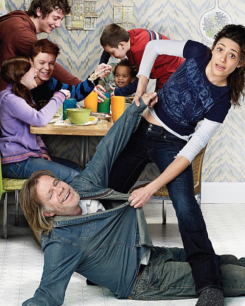 Shameless Season 7 Spoilers Emmy Rossum Shares Behind The Scenes Photos Makes Directorial