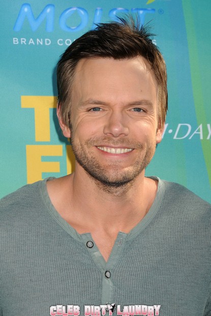 Joel McHale Can't Mention Kim Kardashian's Sex Tape On The Soup